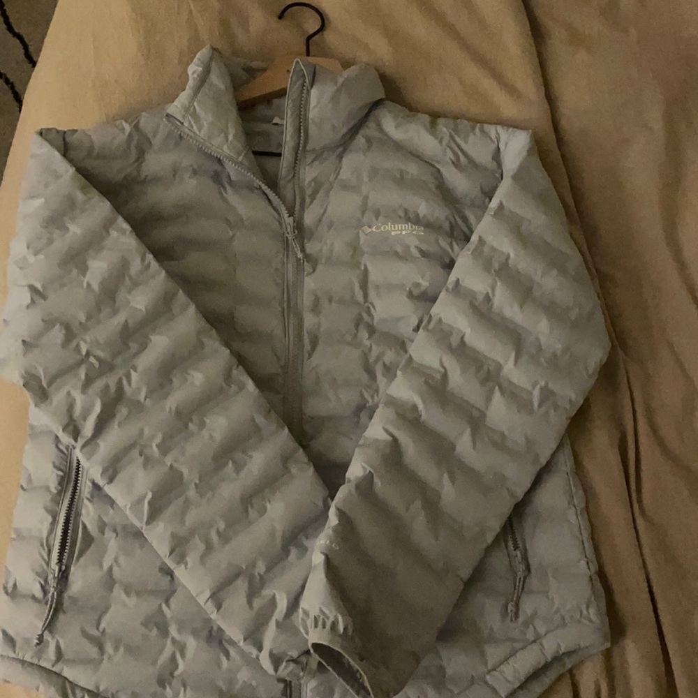 NWOT PFG COLUMBIA JACKET XS